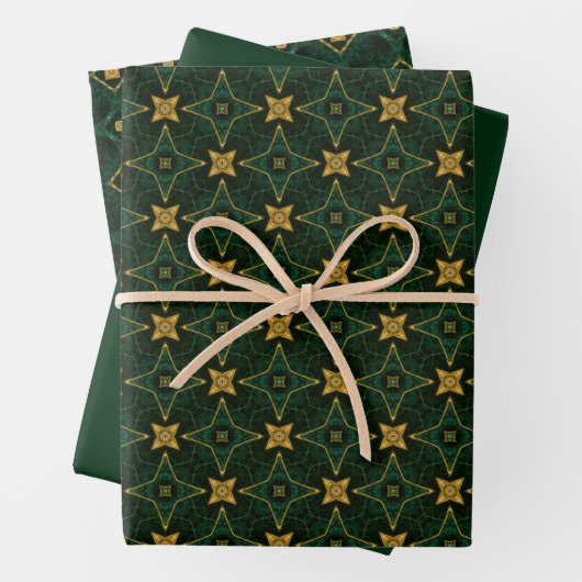 Elegant Evergreen Smaragd Groen en Goud Inpakpapier Vel (In situ)