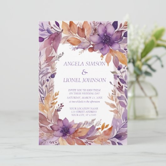 Élégant Faire-part de mariage de fleurs pourpres r (Debout devant)