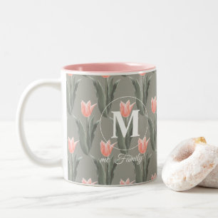 Elegant Family Name Monogram Peach Tulips Painting Tweekleurige Koffiemok