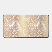 Elegant Faux Goud en Wit Mandala Patroon Bureaumat (Voorkant)
