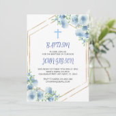 Elégant Floral Croix Baptême Boy Invitation garçon (Debout devant)