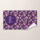 Elegant Floral Pansies Pattern Paars Monogram Bad Handdoek (Handdoek)