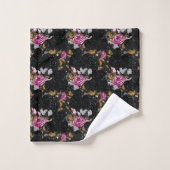 Elegant floral pattern bath towel set (Gant de toilette)