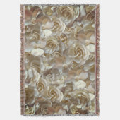 Elegant Floral Roos Petal Pattern Deken (Voorkant Verticaal)