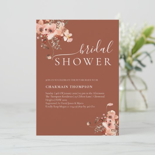 Élégant Floral Terracotta Bridal Shower Invitation (Debout devant)
