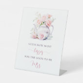 Elegant Floral Vrijgezellenfeest spel Hoeveel kuss Reclamebord Met Voetstuk (Voorkant)