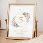 Élégant flou | Numéro de table<br><div class="desc">Cet élégant floral | le numéro de table est parfait pour votre mariage boho, rose printemps botanique. Le design comprend un cadre en feuille d'or accompagné d'un simple rose de champagne de pêche à l'aquarelle, d'une végétation minimaliste d'eucalyptus vert sauge et d'un fleur sauvage de pavot de corail neutre et...</div>