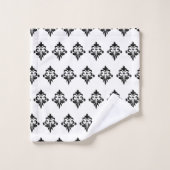 Elegant Flower Pattern in Black and White (Gant de toilette)