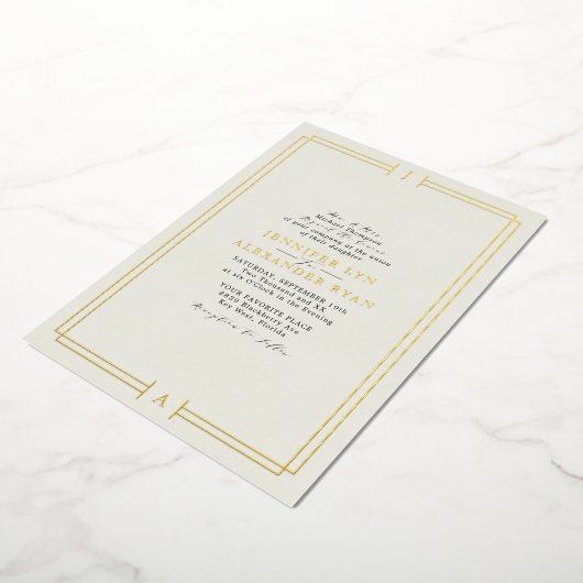 Elegant formeel monogram RSVP QR Code Weddenschap Folie Uitnodiging (Gedraaid)