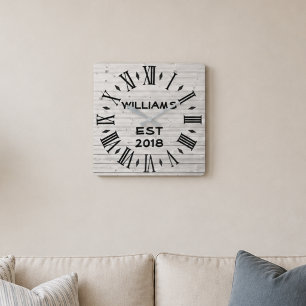 Elegant gepersonaliseerd Rustic White Wood Vierkante Klok