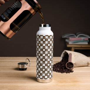 Elegant gevriesdroogde flesje met water waterfles
