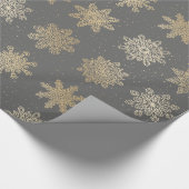 Elegant Gold en grijs Snowflake-kerstpatroon Cadeaupapier (Hoek)