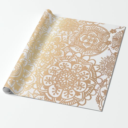 Elegant Gold en White Mandala Pattern Cadeaupapier (Uitgerold)