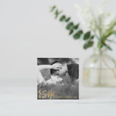 Elegant Gold Foil Script Foto RSVP Informatiekaartje (Staand voorkant)