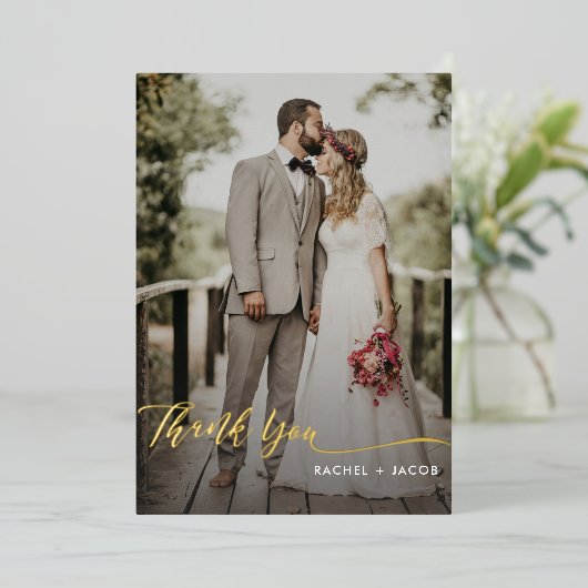 Elegant Gold Foil Script Simple 2-Photo Wedding Folie Uitnodiging (Staand Voorkant)