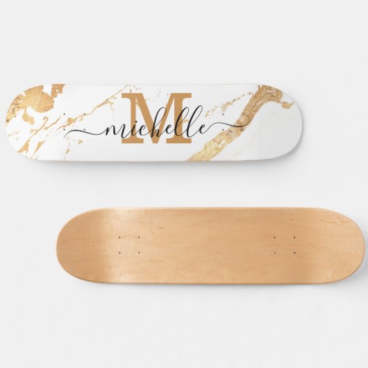 Elegant Gold Marble Monogram Script Skateboard (Horizontaal)