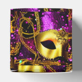 Elegant Gold Mask Cube Bedankdoosjes (Bovenkant)