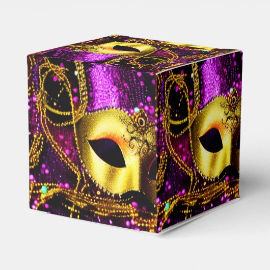 Elegant Gold Mask Cube Bedankdoosjes (Achterkant)