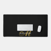 Elegant Gold Monogram Black Bureaumat (Keyboard & Muis)