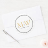Elegant Gold Monogram Wedding Ronde Sticker (Envelop)