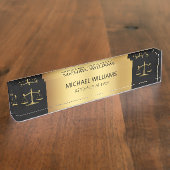 Elegant Gold op Black Scales of Justice Lawyer Naambordje (Zijkant)