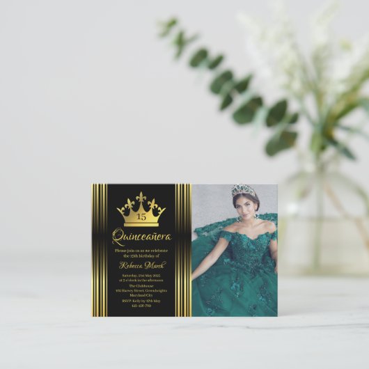 Elegant Gold Quinceanera Invitation (Debout devant)