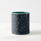 Elegant Gold Snowflake Winter Pattern Tweekleurige Koffiemok (Center)