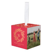 Elegant Gold Winter Wreater Monogram Red Foto Kubus Ornament (Voorkant hoekig)