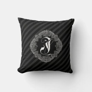 Élégant Goth Initial J Jeu Oreiller