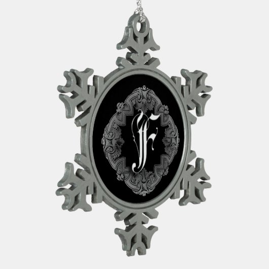 Elegant Gothic Initiaal F Snowflake Ornament (Links)