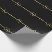 Elegant goud Gepersonaliseerd monogram op zwart Cadeaupapier (Hoek)