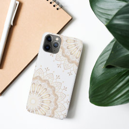 Elegant Goud Mandala Patroon op Wit iPhone 11 Pro Hoesje
