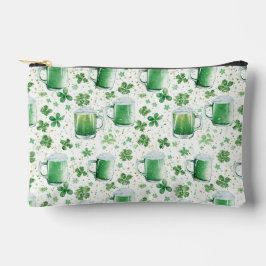 Elegant Green Beer Mugs and Shamrocks White Etui