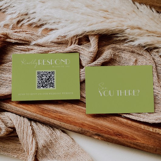 Elegant Green Minimalist QR Code Wedding RSVP Kaartje