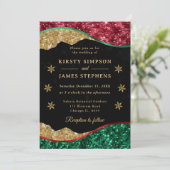 Elegant Green Red & Gold Snowflake Wedding Kaart (Staand voorkant)