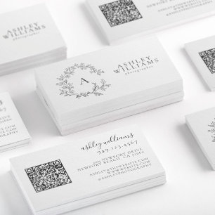 Elegant Grijs Monogram Floral Crest QR Code Visitekaartje
