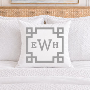 Elegant Grijs Pewter Griekse Sleutel Monogram Init Kussen