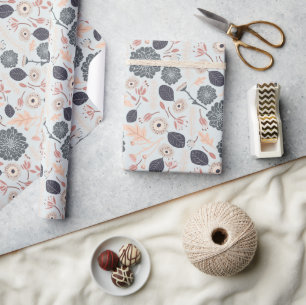 Elegant grijsblauw perzik bloemmotief cadeaupapier