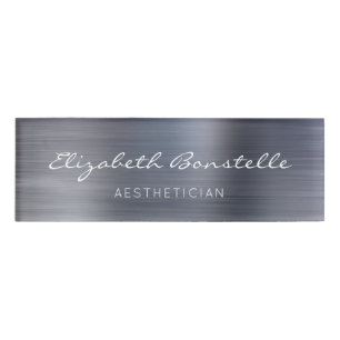 Elegant Handgeschreven Schrift Zilver Geborsteld M Naambadge