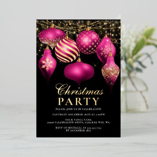 Elegant Hot Pink Gold Ornaments Kerstfeest Folie Uitnodiging (Staand Voorkant)
