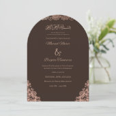 Elegant Invitation Card Template  (Debout devant)