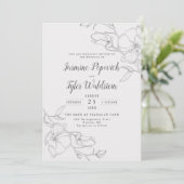 Elegant Ivory Magnolia Floral Wedding Kaart (Staand voorkant)