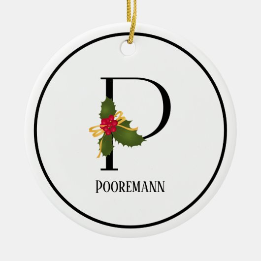 Elegant Kerstmis Holly Monogram Letter P Keramisch Ornament (Voorkant)