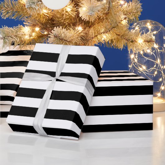 Elegant kerstzwart en wit gestreept cadeaupapier (Feestdagen)