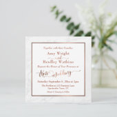 Elegant Koperen Script w / Wit Marmer | Bruiloft Kaart (Staand voorkant)