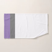Élégant Lavande Purple Stripes Script Monogramme (Serviette à main)