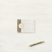 Elegant Leopard Pattern Custom Monogram Post-it® Notes (Op bureau)