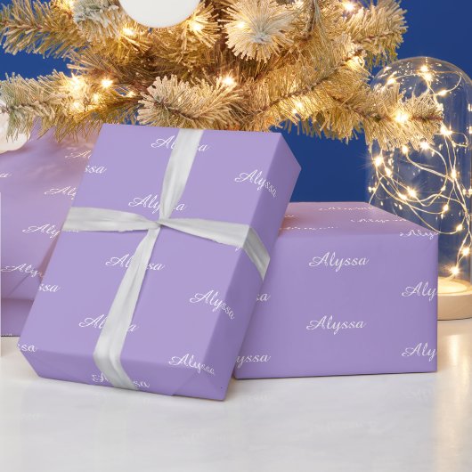 Elegant licht paarse aangepaste scriptnaam tekst c cadeaupapier (Feestdagen)