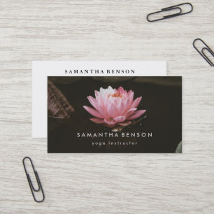 Elegant Lotus Flower Logo Yoga Visitekaartje