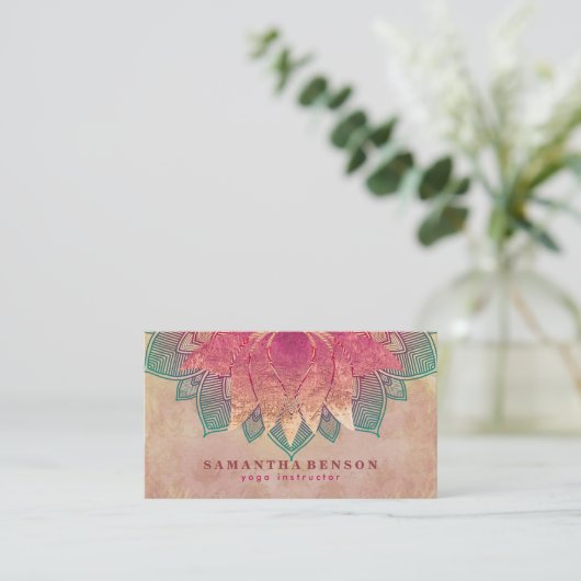 Elegant Lotus Flower Mandala Logo Yoga Instructor Visitekaartje (Staand voorkant)